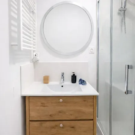 Parenthese Cosy, Parking, Paris 25 Min דירה